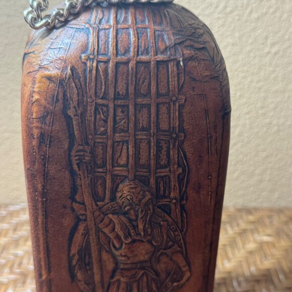 Vintage Embossed Leather Wrapped Decanter With Cork Stopper & WHISKY Tag - Picture 11 of 15